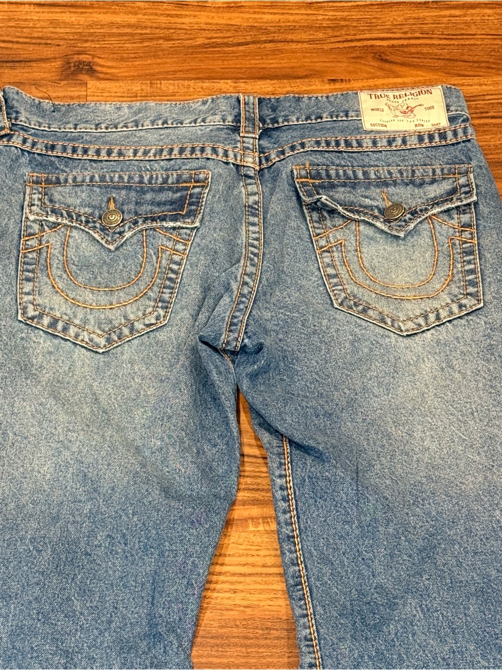 True Religion Jeans Mens 36 Big T Flap Billy Relaxed Bootcut
